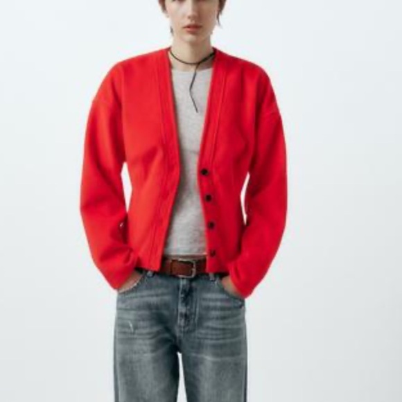 Zara Red sweater cardigan - Picture 5 of 5